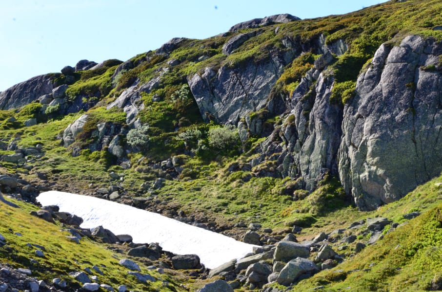 Нелегкие маршруты с легкими детьми: Kjeragbolten, Preikestolen, Trolltunga и Nigardsbreen за 4 дня с двумя детьми в рюкзаках (июль 2017)