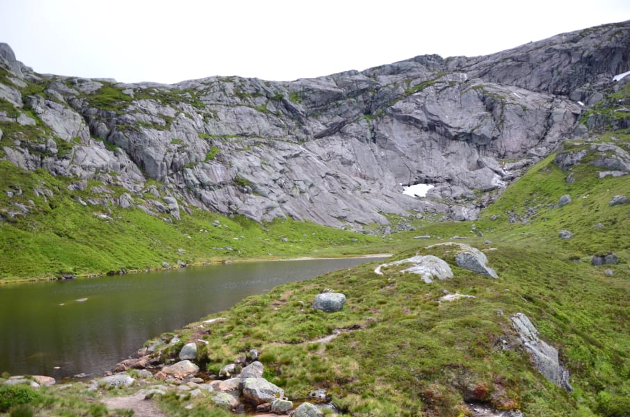 Нелегкие маршруты с легкими детьми: Kjeragbolten, Preikestolen, Trolltunga и Nigardsbreen за 4 дня с двумя детьми в рюкзаках (июль 2017)