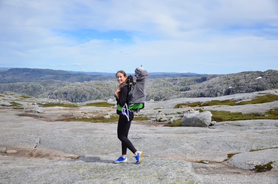 Нелегкие маршруты с легкими детьми: Kjeragbolten, Preikestolen, Trolltunga и Nigardsbreen за 4 дня с двумя детьми в рюкзаках (июль 2017)