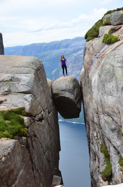 Нелегкие маршруты с легкими детьми: Kjeragbolten, Preikestolen, Trolltunga и Nigardsbreen за 4 дня с двумя детьми в рюкзаках (июль 2017)