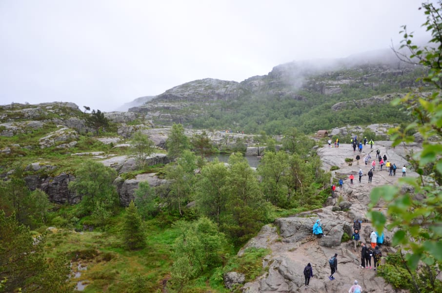 Нелегкие маршруты с легкими детьми: Kjeragbolten, Preikestolen, Trolltunga и Nigardsbreen за 4 дня с двумя детьми в рюкзаках (июль 2017)