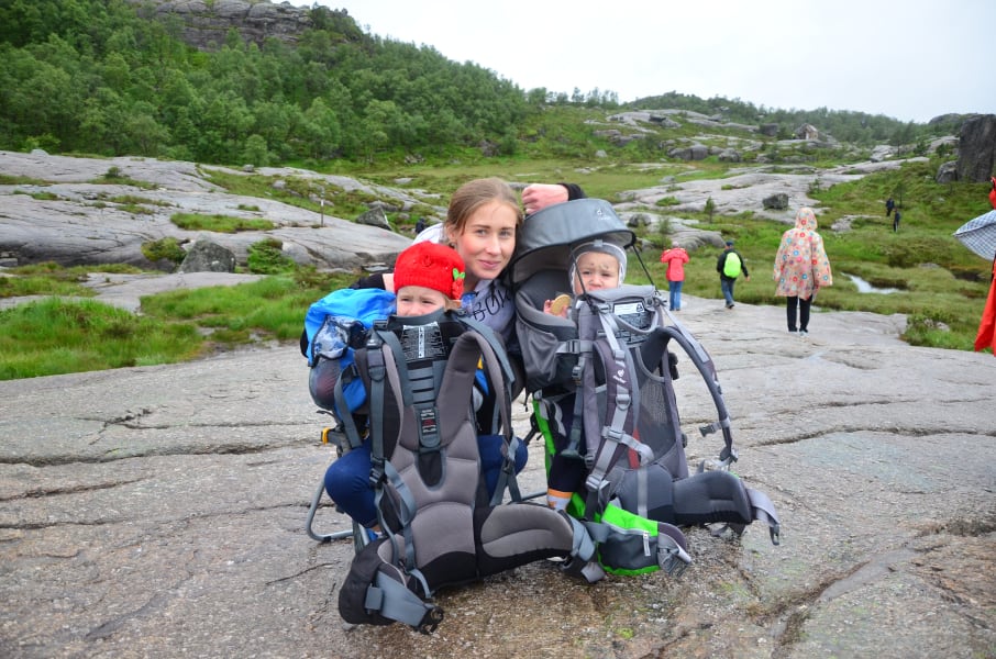 Нелегкие маршруты с легкими детьми: Kjeragbolten, Preikestolen, Trolltunga и Nigardsbreen за 4 дня с двумя детьми в рюкзаках (июль 2017)