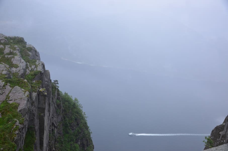 Нелегкие маршруты с легкими детьми: Kjeragbolten, Preikestolen, Trolltunga и Nigardsbreen за 4 дня с двумя детьми в рюкзаках (июль 2017)