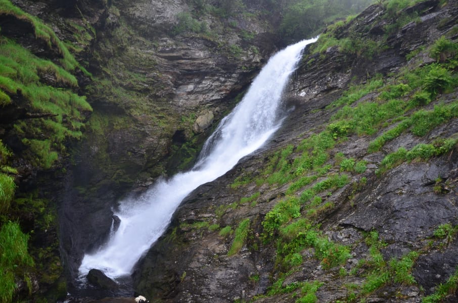 Нелегкие маршруты с легкими детьми: Kjeragbolten, Preikestolen, Trolltunga и Nigardsbreen за 4 дня с двумя детьми в рюкзаках (июль 2017)