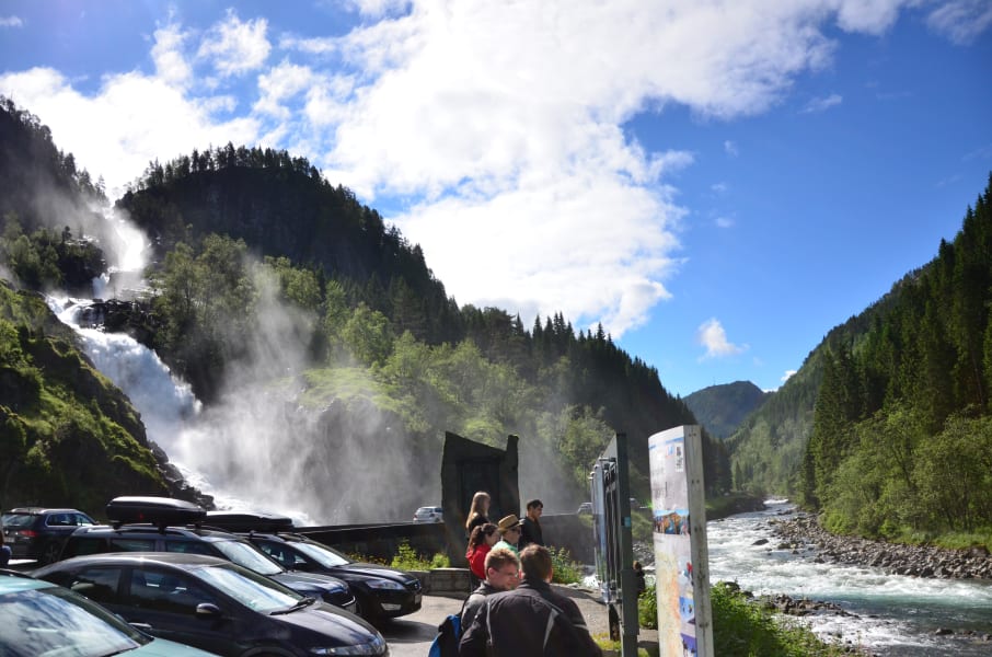 Нелегкие маршруты с легкими детьми: Kjeragbolten, Preikestolen, Trolltunga и Nigardsbreen за 4 дня с двумя детьми в рюкзаках (июль 2017)