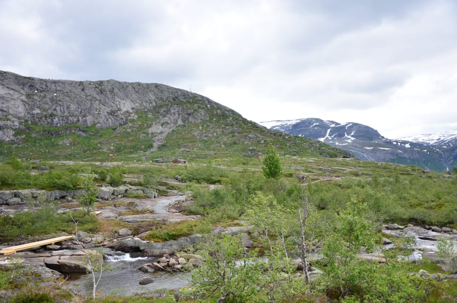 Нелегкие маршруты с легкими детьми: Kjeragbolten, Preikestolen, Trolltunga и Nigardsbreen за 4 дня с двумя детьми в рюкзаках (июль 2017)