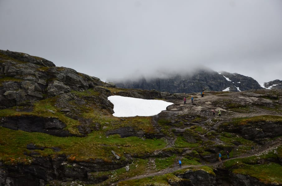 Нелегкие маршруты с легкими детьми: Kjeragbolten, Preikestolen, Trolltunga и Nigardsbreen за 4 дня с двумя детьми в рюкзаках (июль 2017)