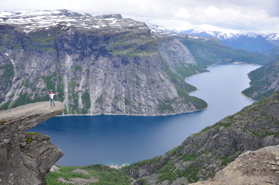 Нелегкие маршруты с легкими детьми: Kjeragbolten, Preikestolen, Trolltunga и Nigardsbreen за 4 дня с двумя детьми в рюкзаках (июль 2017)