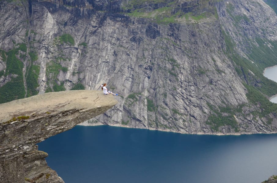 Нелегкие маршруты с легкими детьми: Kjeragbolten, Preikestolen, Trolltunga и Nigardsbreen за 4 дня с двумя детьми в рюкзаках (июль 2017)