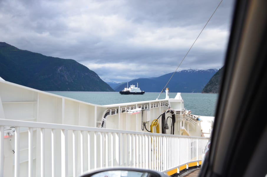 Нелегкие маршруты с легкими детьми: Kjeragbolten, Preikestolen, Trolltunga и Nigardsbreen за 4 дня с двумя детьми в рюкзаках (июль 2017)