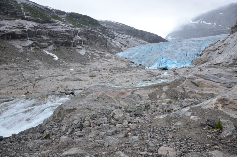 Нелегкие маршруты с легкими детьми: Kjeragbolten, Preikestolen, Trolltunga и Nigardsbreen за 4 дня с двумя детьми в рюкзаках (июль 2017)