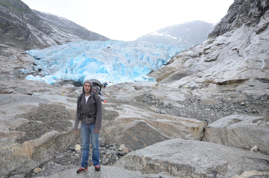 Нелегкие маршруты с легкими детьми: Kjeragbolten, Preikestolen, Trolltunga и Nigardsbreen за 4 дня с двумя детьми в рюкзаках (июль 2017)