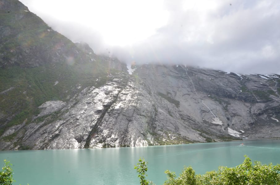 Нелегкие маршруты с легкими детьми: Kjeragbolten, Preikestolen, Trolltunga и Nigardsbreen за 4 дня с двумя детьми в рюкзаках (июль 2017)