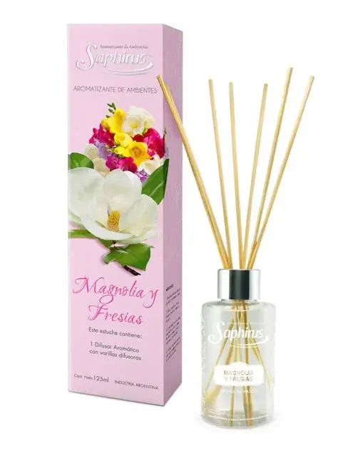 Magnolia y Fresias