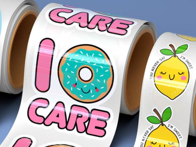Gloss roll labels high-shine finish for bold vibrant designs by Jukebox