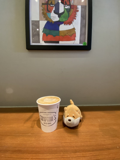 Stressba at Compton Coffee Roasters in the Fillmore