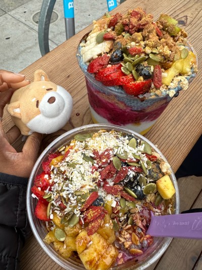 Overwhelmed by the toppings on a Palmetto Açai bowl