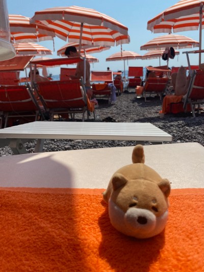 Relaxing at the Arienzo Beach Club in Positano