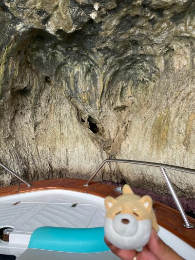 Posing with the Lovers Cave <3