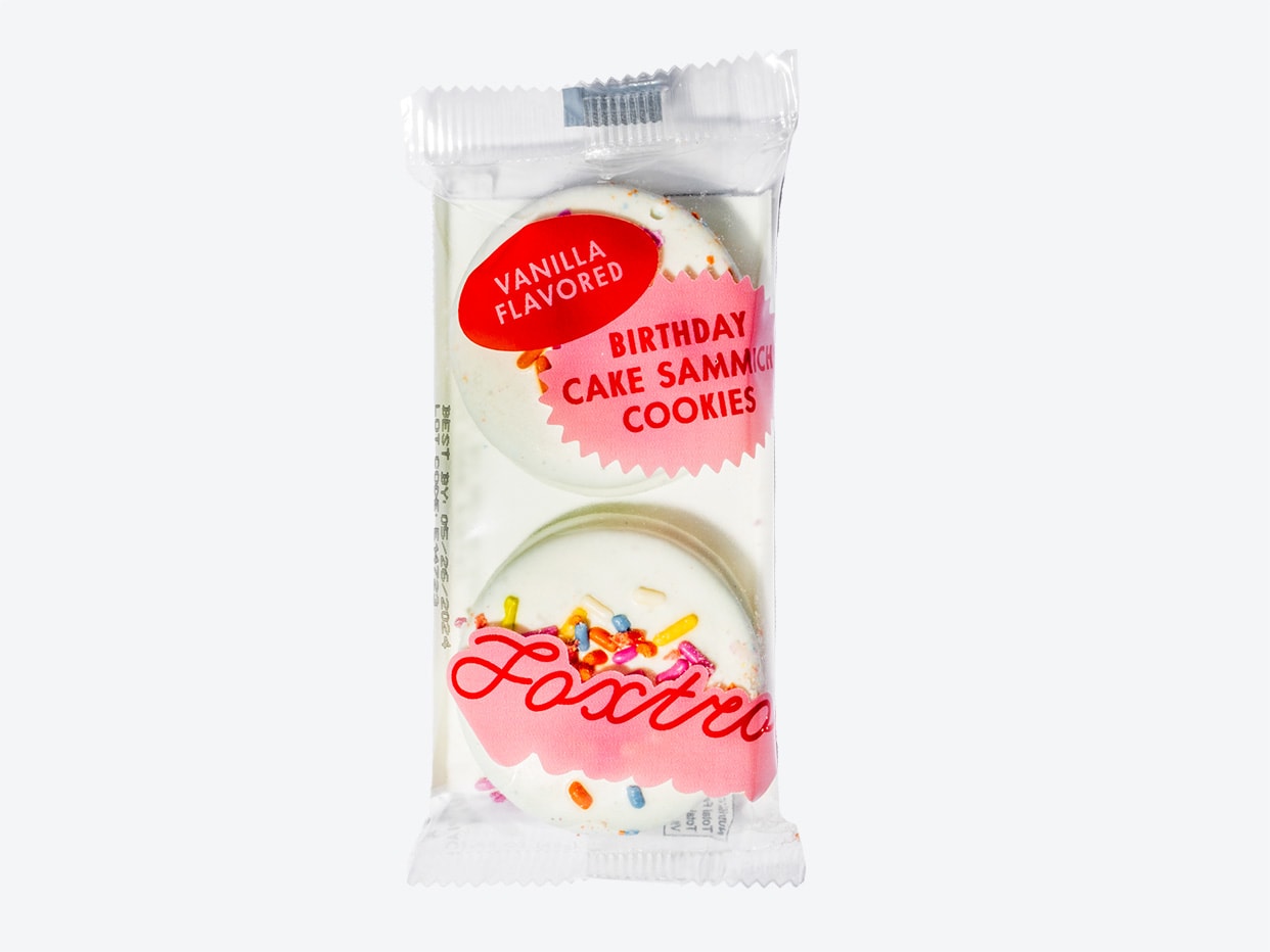 Product Name Foxtrot Creme Sammich Cookies - Birthday Cake