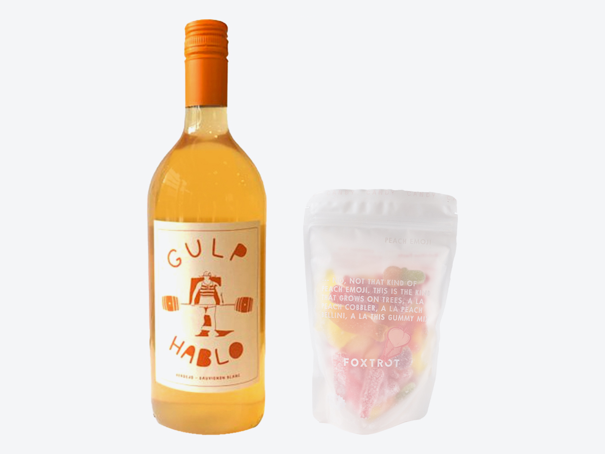 Gulp Hablo x Peach Emoji
