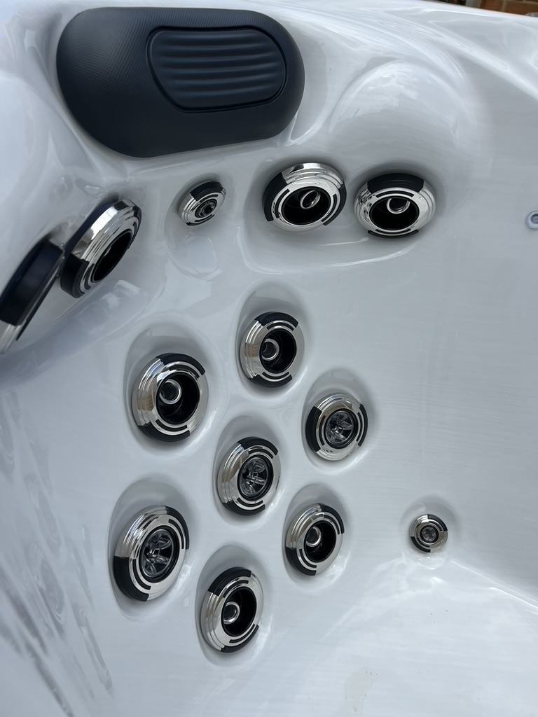 Full Hydrotherapy Massage Seat