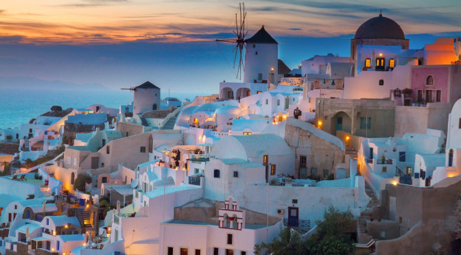 British Tourists Return to Greece after the Travel Ban is Lifted