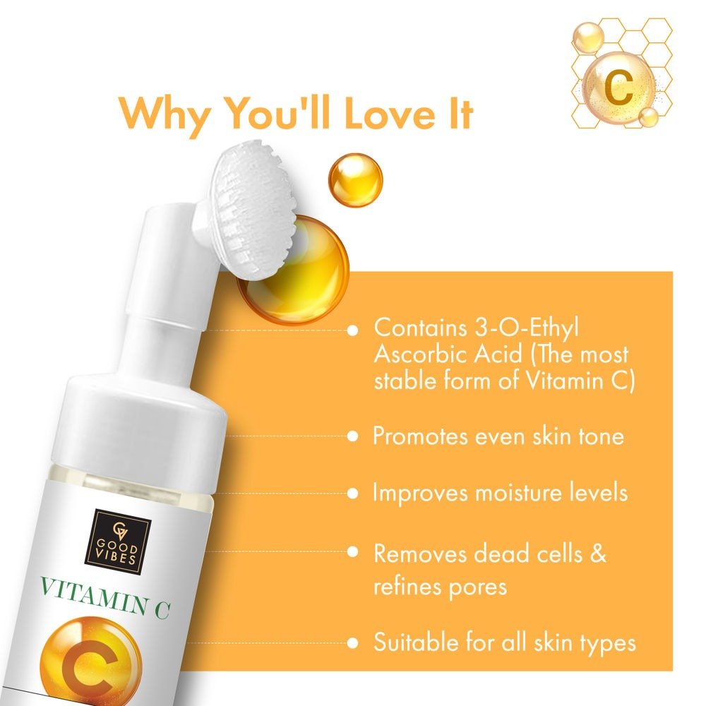 Good Vibes Vitamin C Glow Foaming Face Wash With Deep Cleansing Brush -150 ml