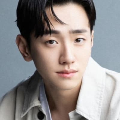 남윤수 gallery 1