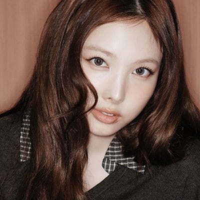 나연 gallery 1