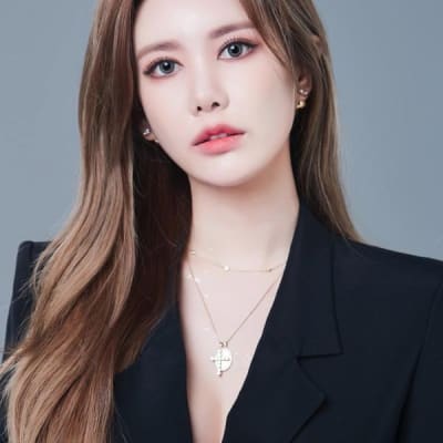 큐리 gallery 1