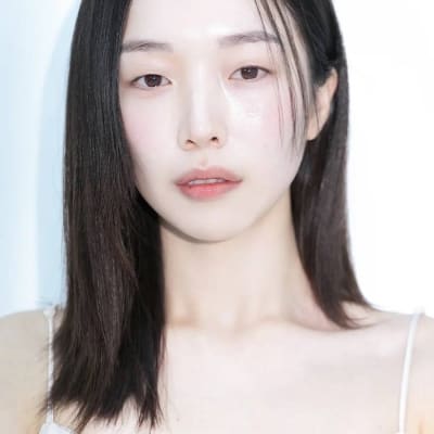 이윤지 gallery 1