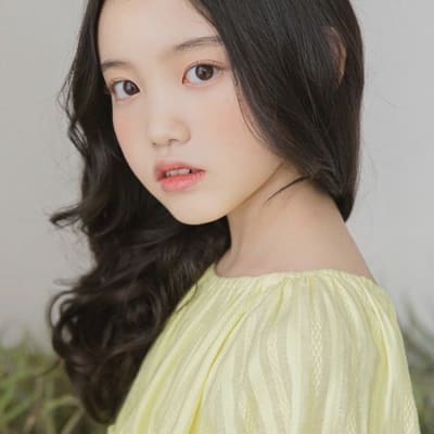 Lee Seol-ah gallery 1