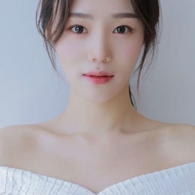 Kim Min-seol gallery 1