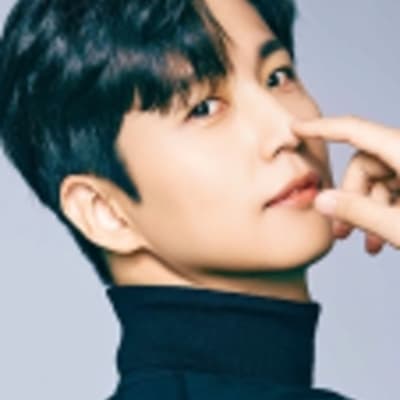 신동욱