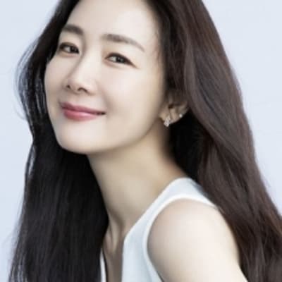 최지우