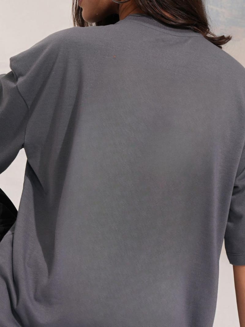 PockMAN Oversized Solid Cotton Terry Classic Charcoal Grey Tshirt - Image 4