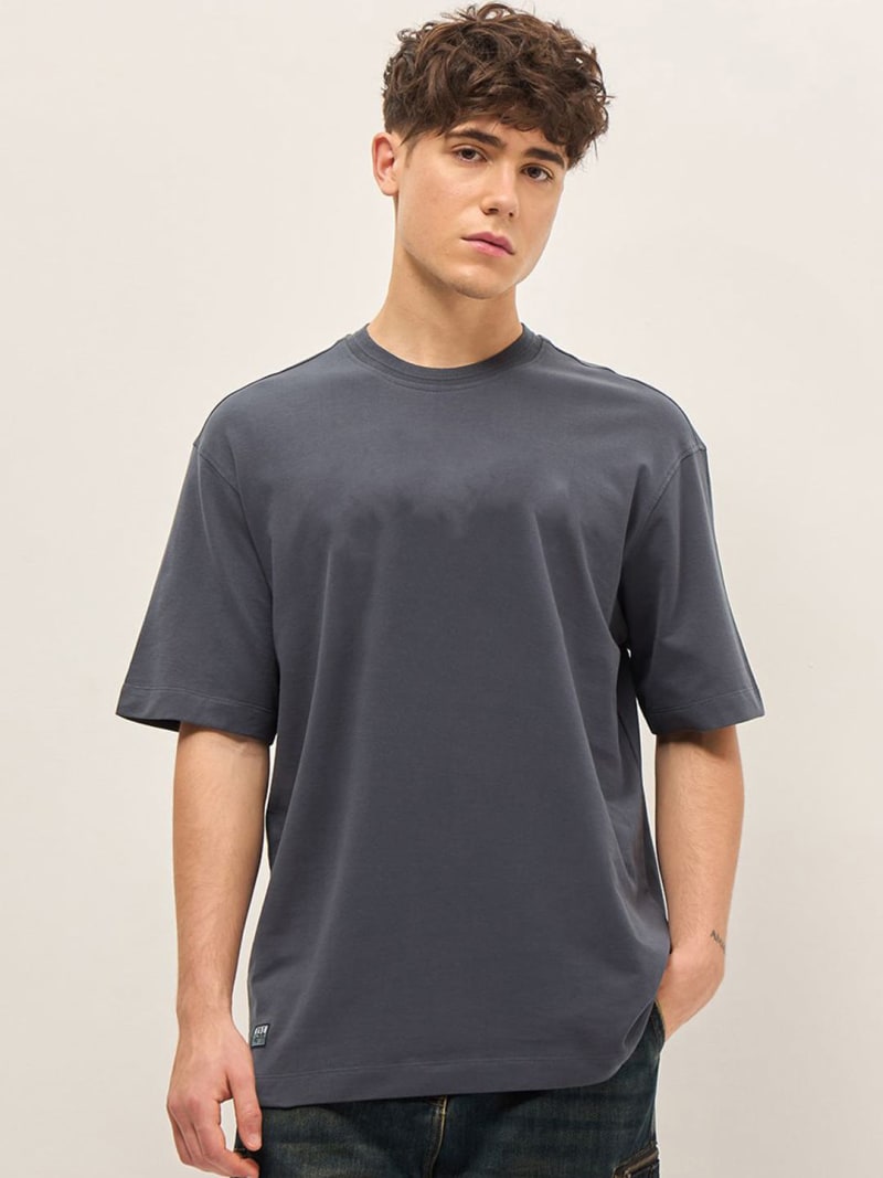 PockMAN Men Oversized Solid Cotton Terry Classic Dark Grey Tshirt - Image 3