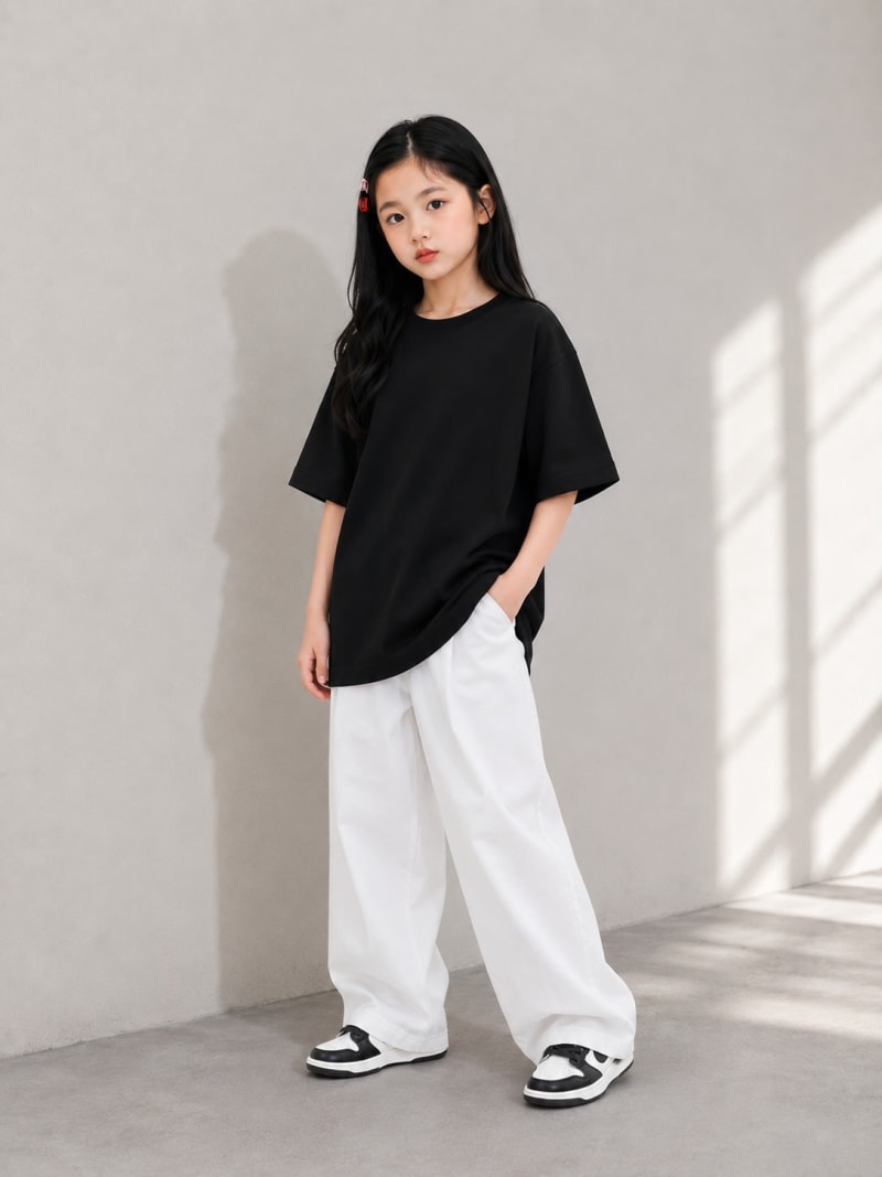 PockMAN Girls Oversized Solid Cotton Terry Classic Black Tshirt - Image 3