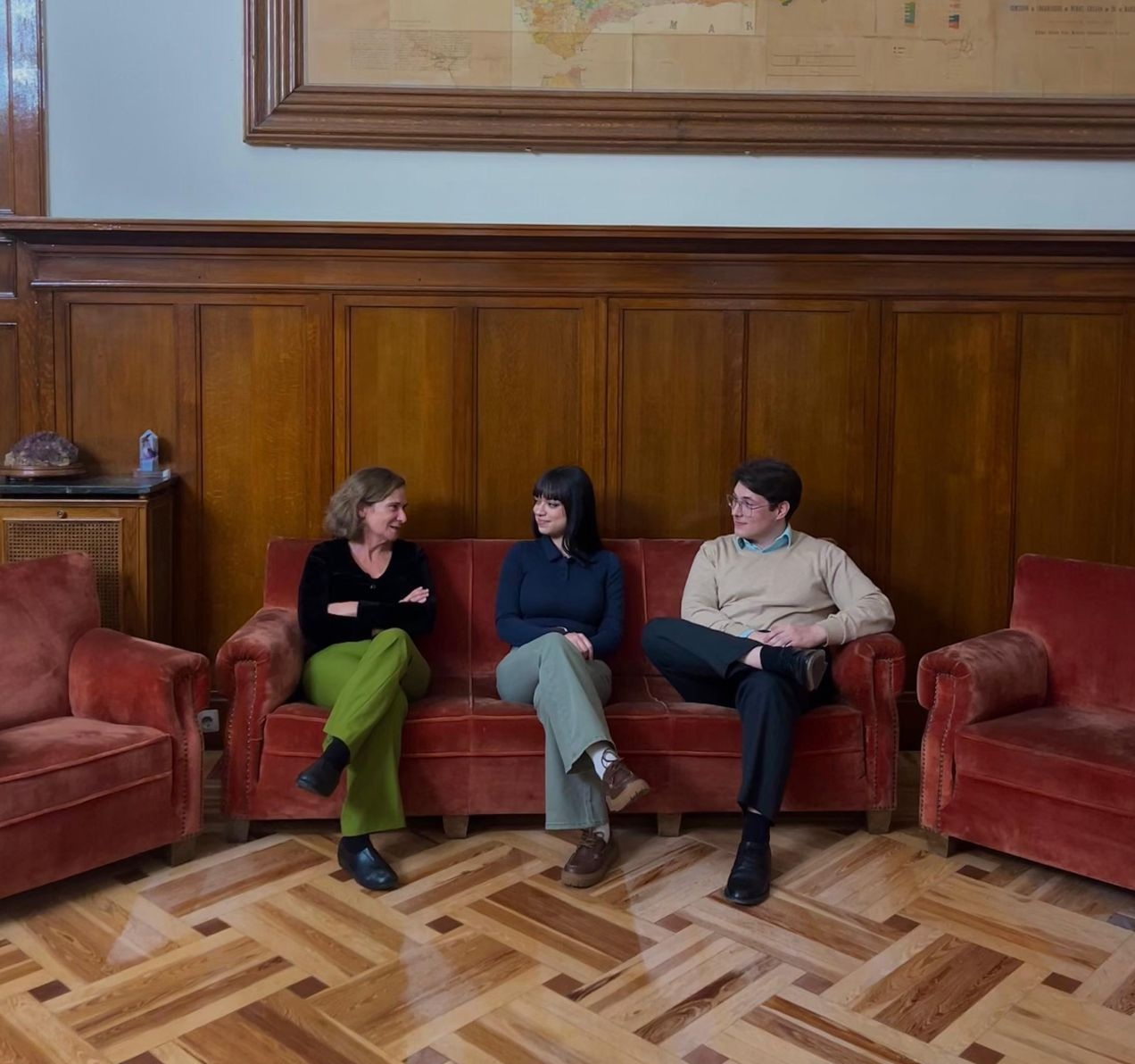 Visita al IGME con la Dra. Rosa María Mateos