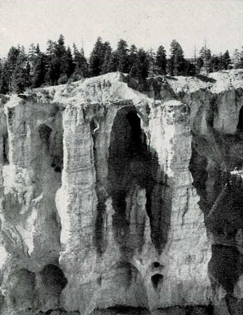 Natural Bridge in Bryce Canyon