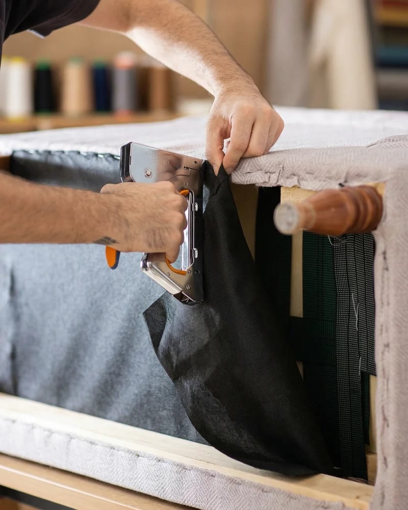 Diseño y tapizado de muebles