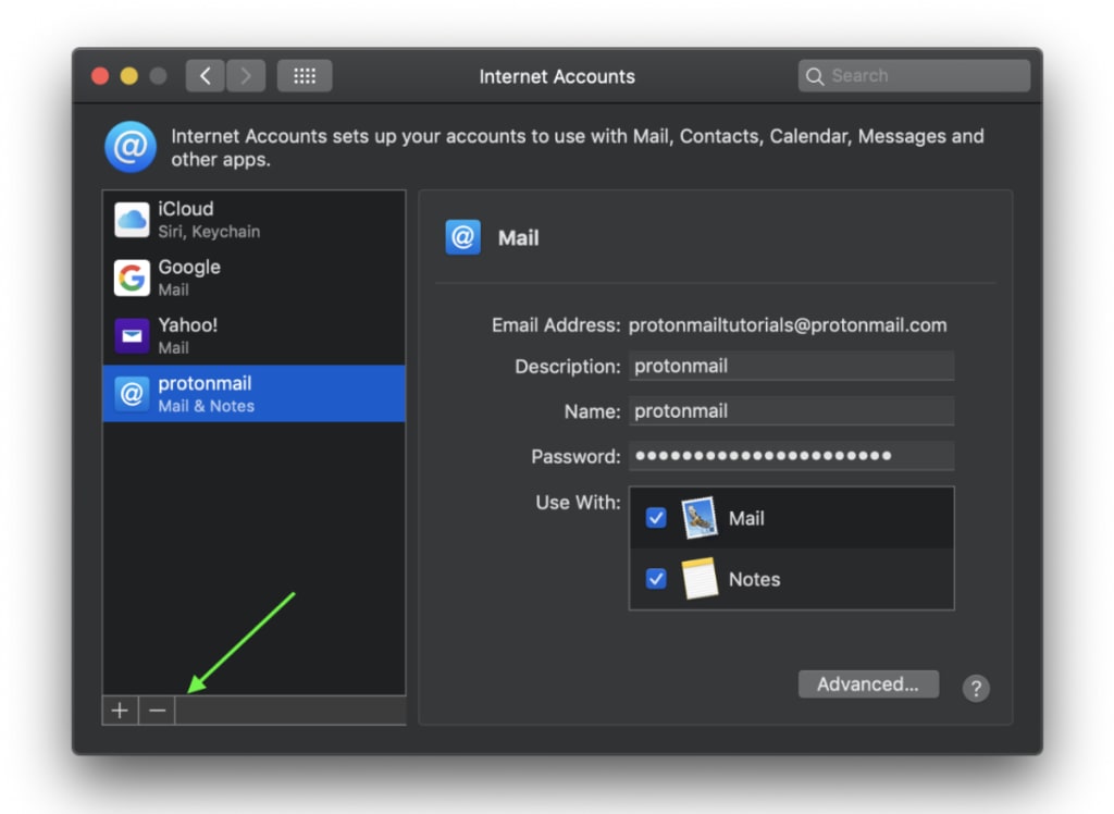 Screenshot of Internet Accounts in Apple Mail.