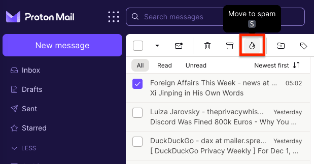 Proton Mail Move to spam button