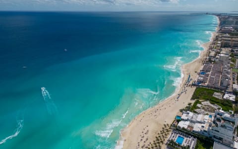 Puerto Escondido vs Cancun: The Honest Comparison
