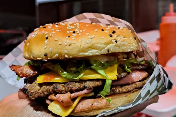 MARIO'S BURGER PXM