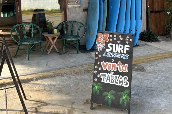 El Navegante Surf Shop & School