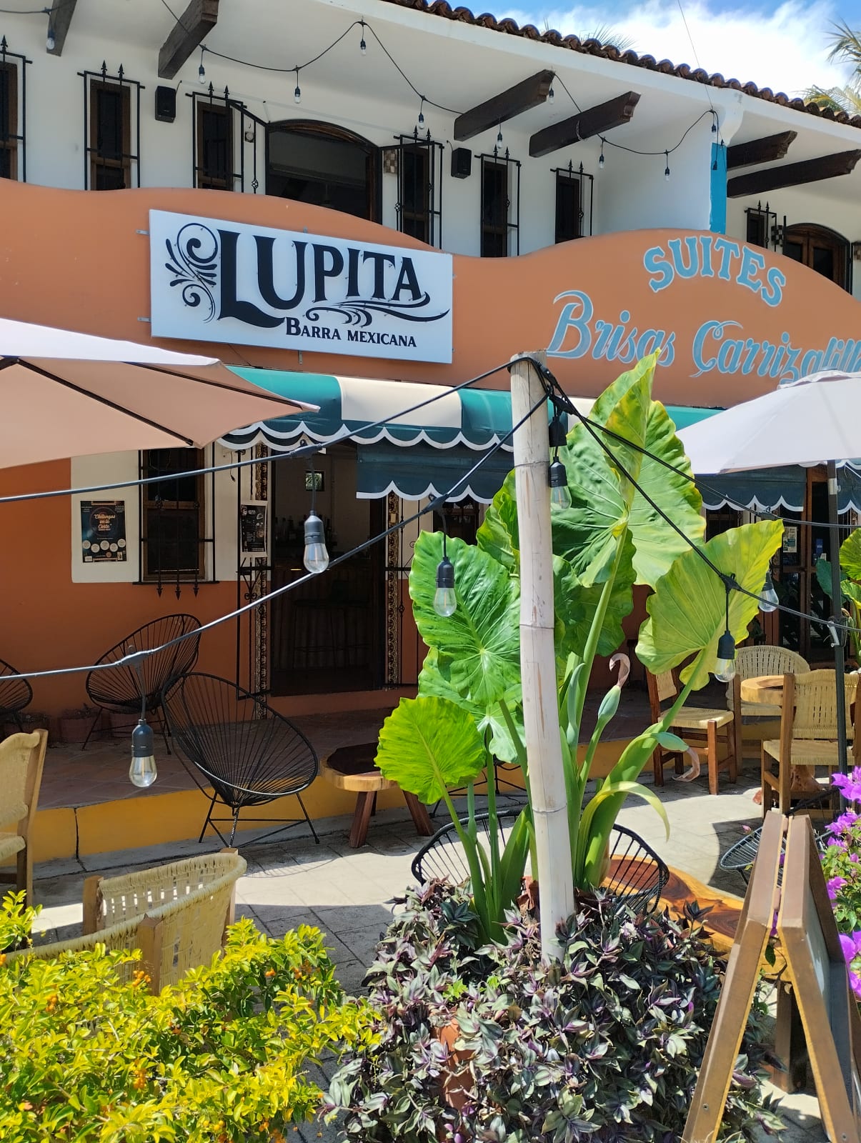 Lupita Barra Mexicana