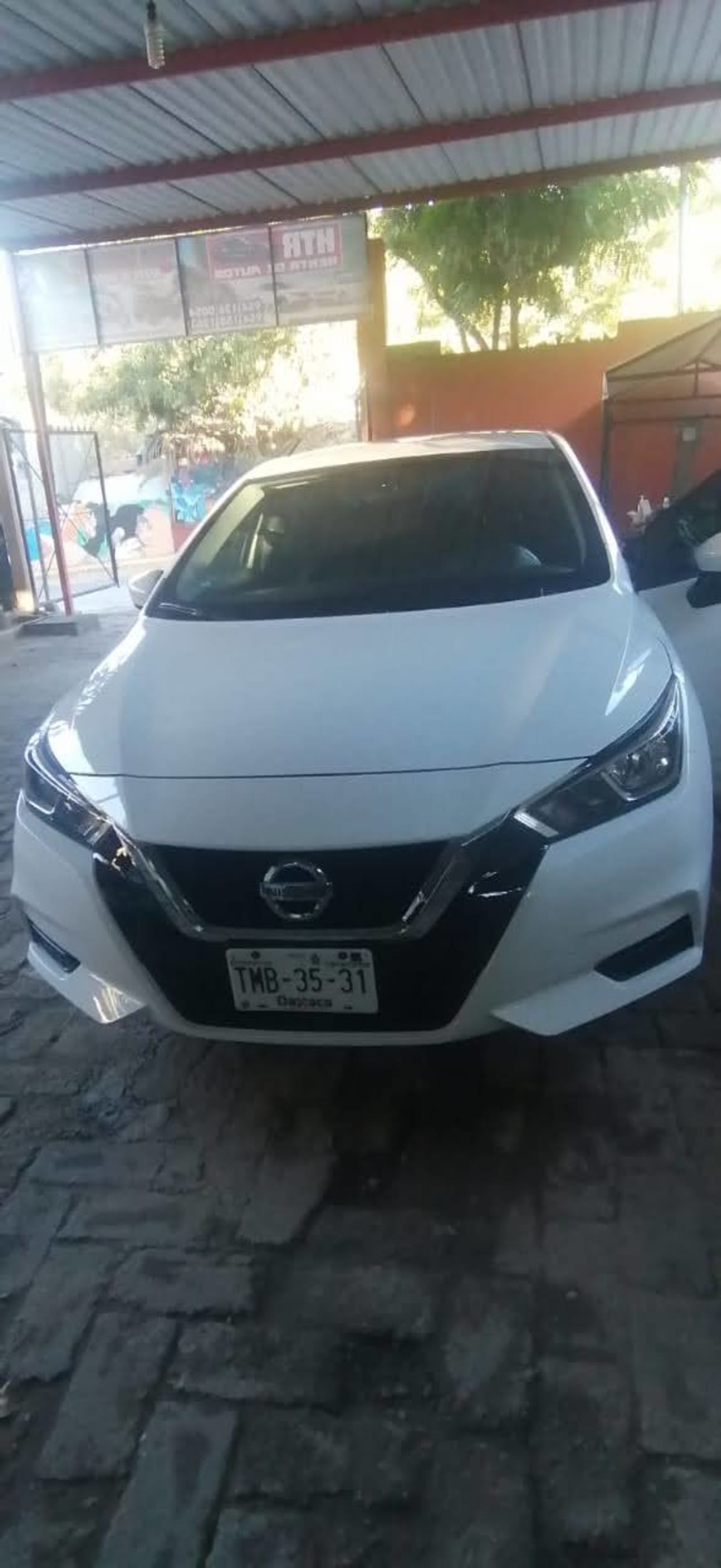 Nissan Versa 2021 1