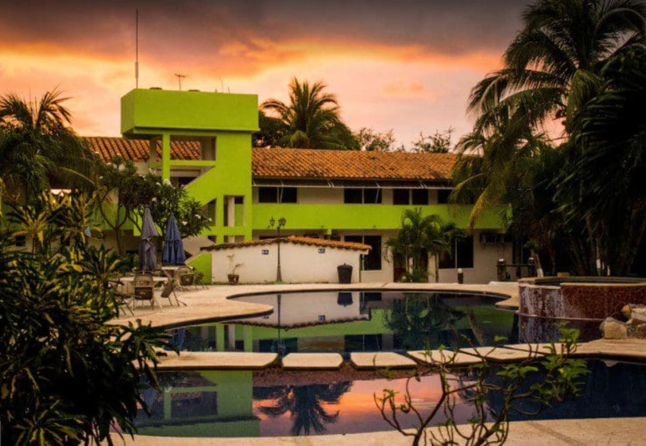 punta esmeralda puerto escondido